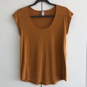 Heather Gold Scoop Neck Tee